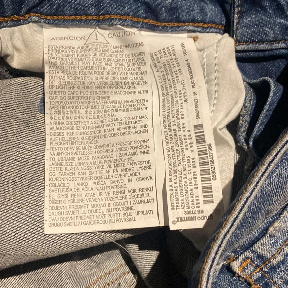 ZARA RIPPED JEANS - Picture 6 of 8